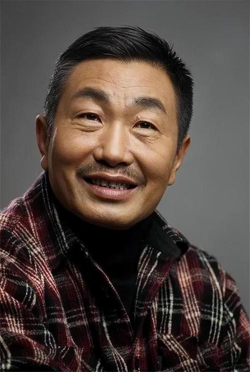 路派汽车香水：为你的驾驶体验增添一丝清新