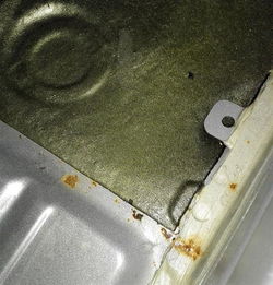 汽车冷凝器加什么液体