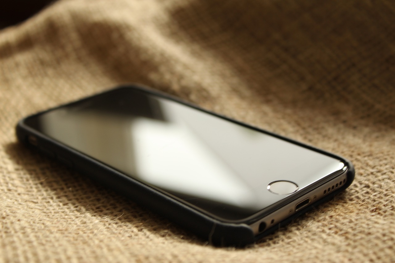 揭秘iPhone 15,预计上市时间与可能的新特性 揭秘iPhone 15,预计上市时间与可能的新特性