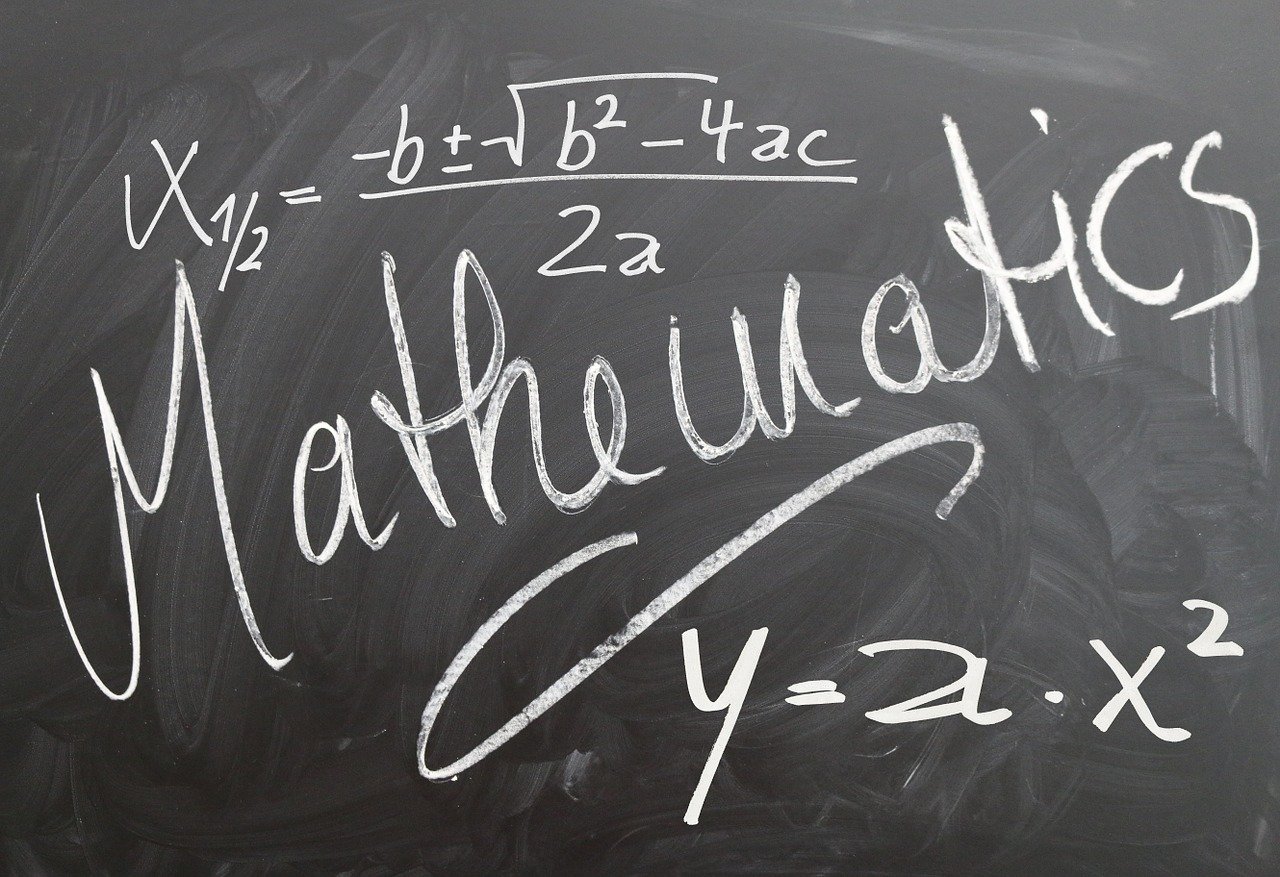 走进数学模型的世界 —— 与姜启源的数字之旅