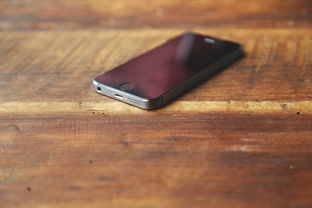 iPhone 4s与微信，经典与现代通讯的交汇