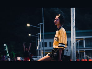 张韶涵回应裁员裁到大动脉，挑战与重塑的勇气和智慧