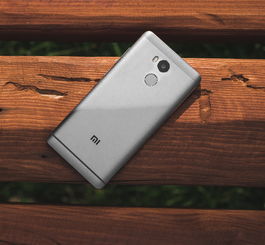 小米手机2(Mi 2)和小米手机2S(Mi 2S)是小米公司于2012–2013年推出的旗舰机型,二者外观几乎一致,但存在关键升级。以下是它们的主要区别(基于官方发布参数及实际配置) 小米手机2(Mi 2)和小米手机2S(Mi 2S)是小米公司于2012–2013年推出的旗舰机型,二者外观几乎一致,但存在关键升级。以下是它们的主要区别(基于官方发布参数及实际配置)