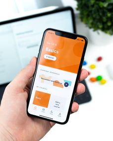 目前我无法直接提供或展示 vivo 所有型号手机的图片（包括实时图像、图库或下载链接）原因如下