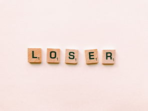 我目前无法直接生成、发送或显示图片。但我可以为你提供以下实用帮助